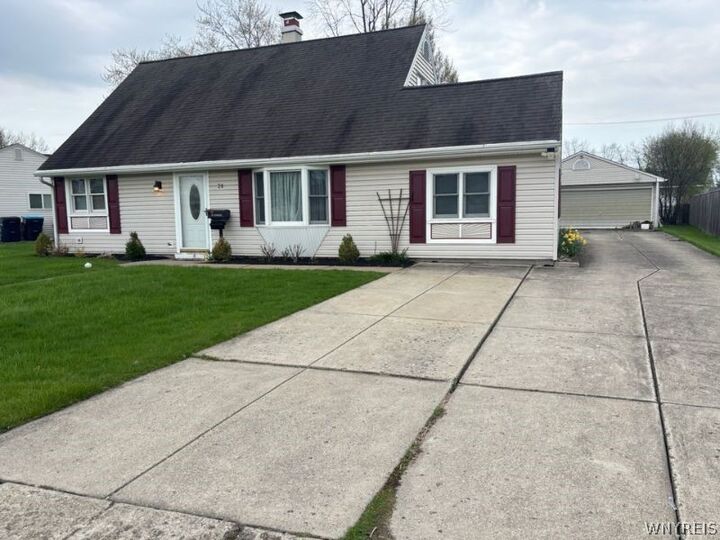 Property Photo:  28 Crescent Road  NY 14072 