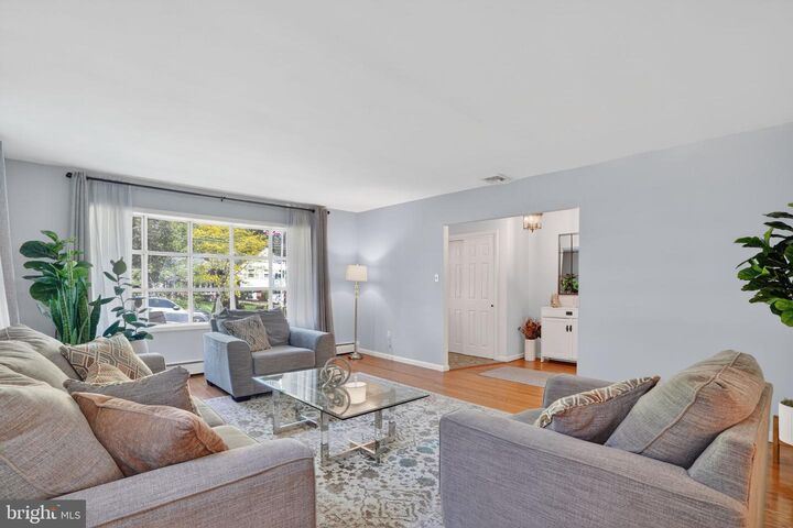 Property Photo:  962 Edwards Drive  PA 19064 