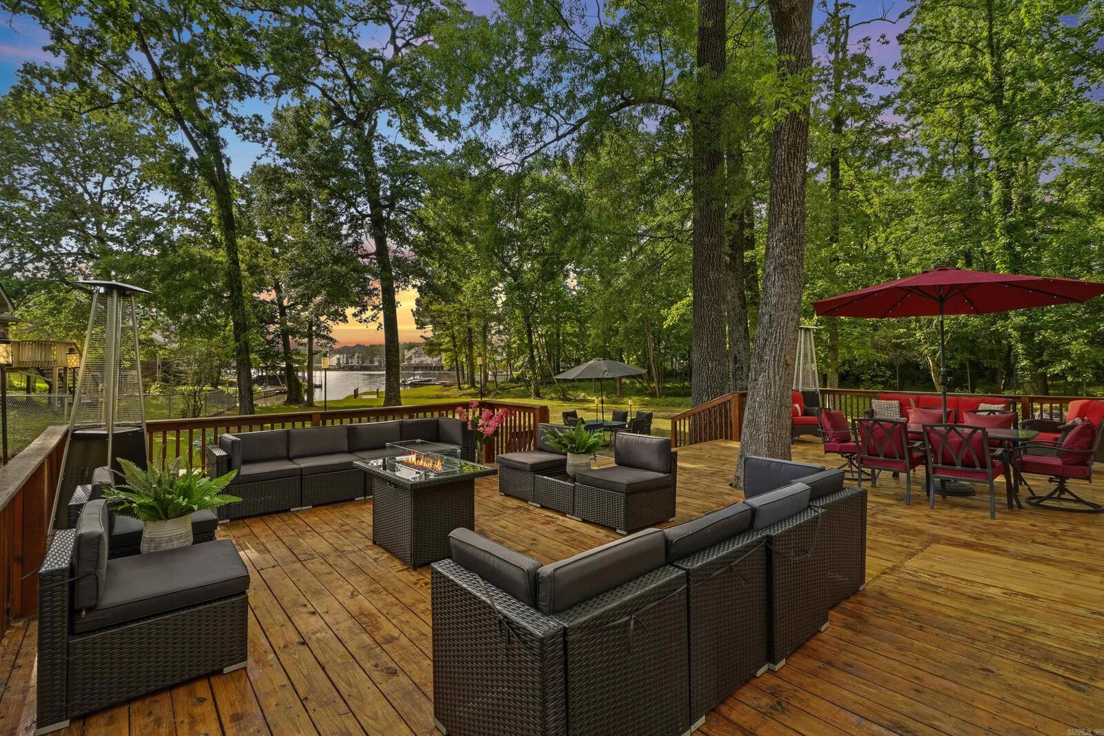 Property Photo:  107 Bayshore Cove  AR 71901 