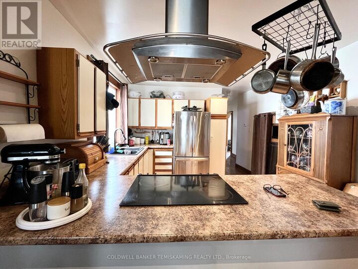 Property Photo:  39 Comfort Street  ON P2N 3B1 