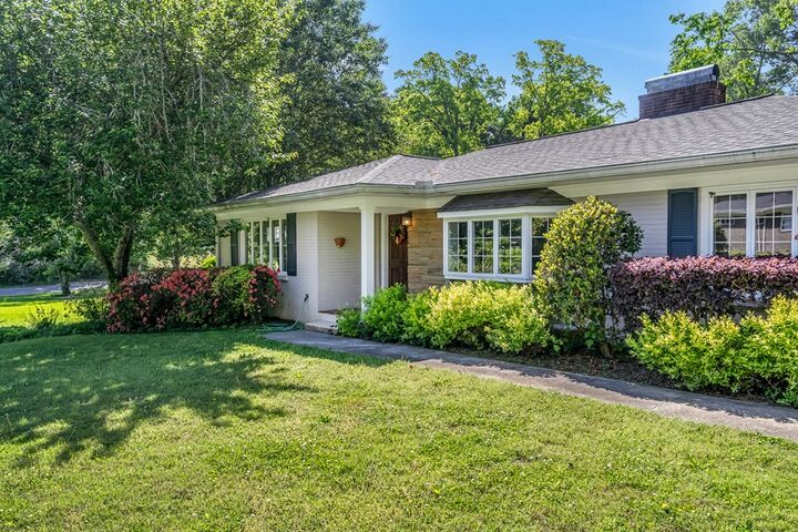 Property Photo:  1104 Linden Drive  GA 30720 