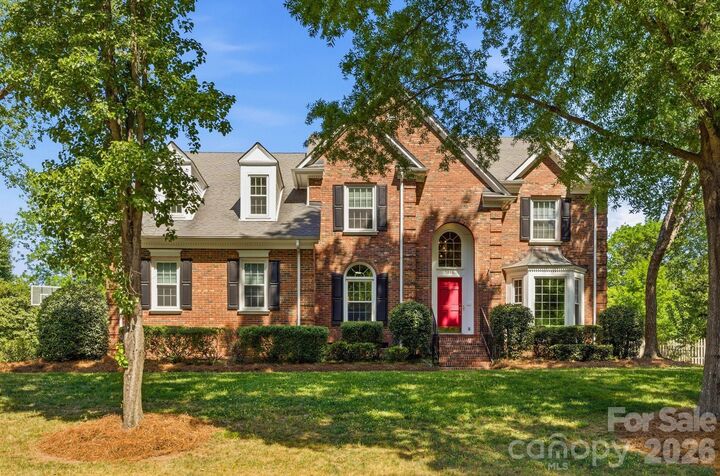 Property Photo:  7006 Darnley Place  NC 28226 