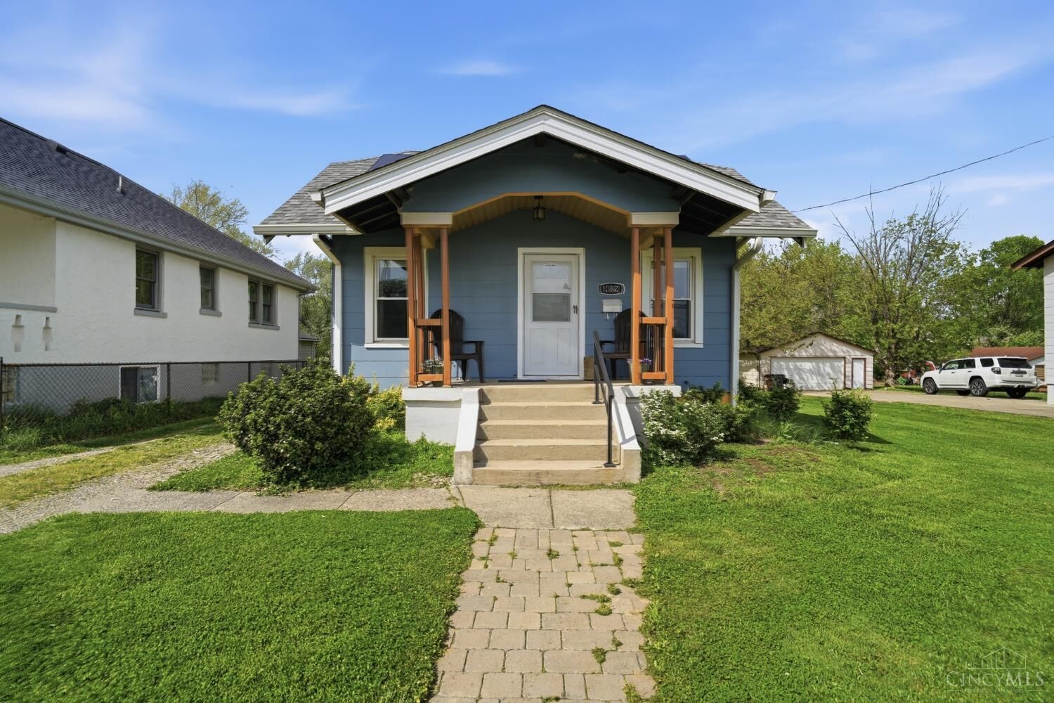 Property Photo: 1382 W Galbraith Road OH 45231