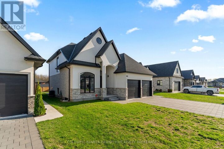 Photo de la propriété:  160 Foxborough Place  ON N0M 2P0 