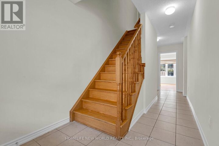 Property Photo:  8 Shiff Crescent  ON L6Z 0H5 