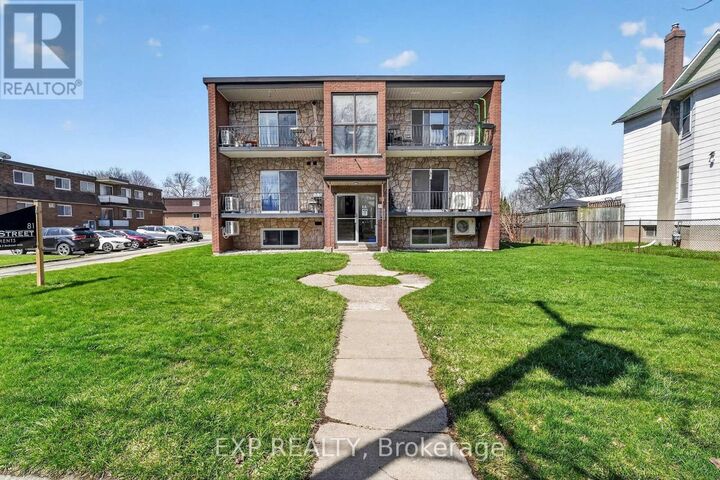 Property Photo:  81 Empire Street  ON L3B 2L3 