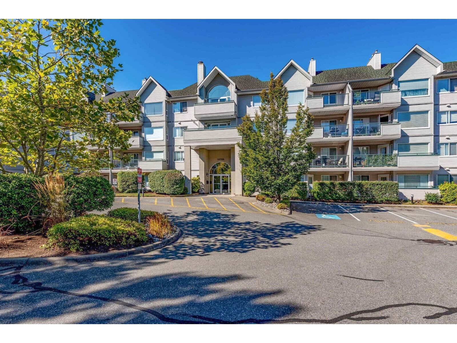 Property Photo:  33708 King Road 306  BC V2S 8C6 
