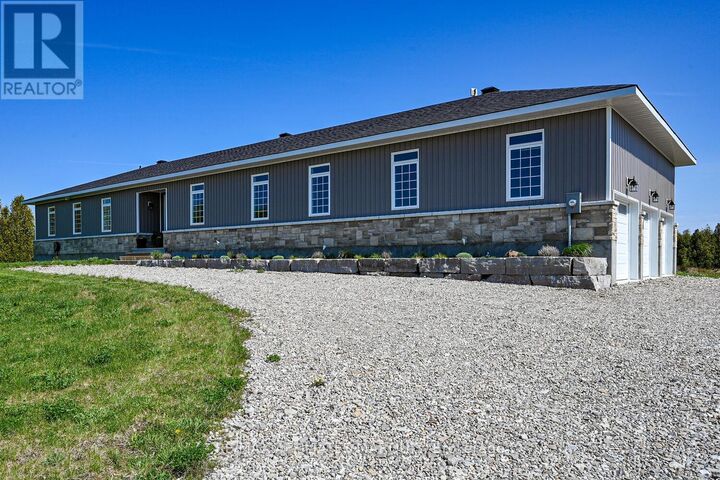 Property Photo: 2064 Rosedale Road North ON K7A 0A2