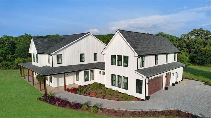 Property Photo:  6438 E Cherokee Drive  GA 30115 