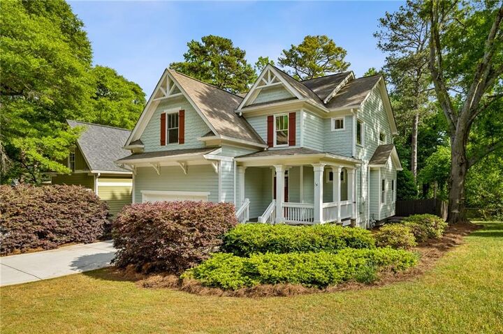 Property Photo:  1629 Paxon Street SE  GA 30317 