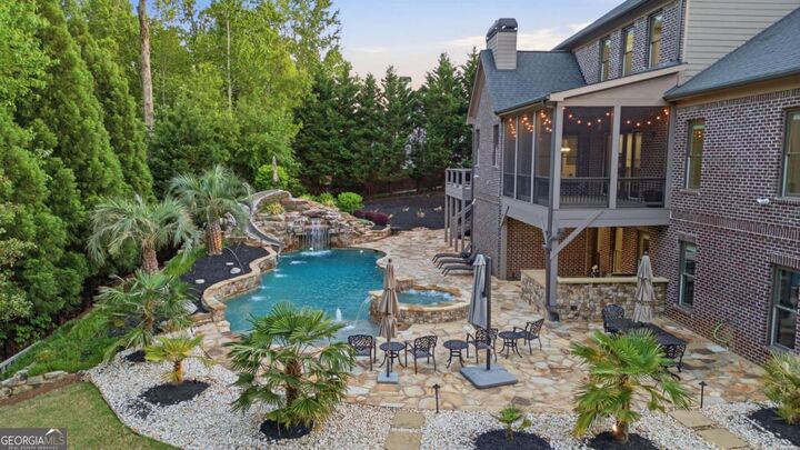 Property Photo: 2380 Manor Creek Court GA 30041
