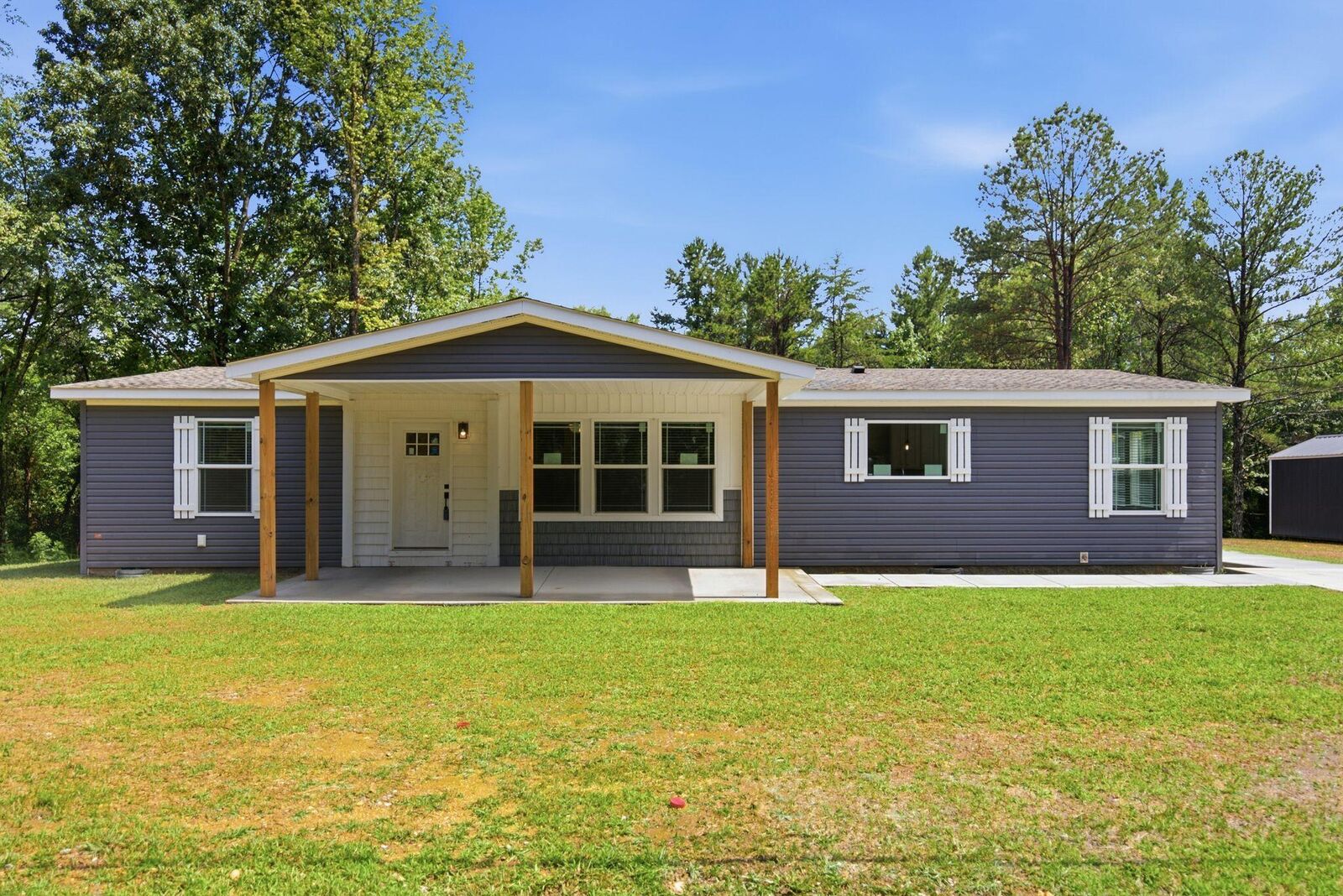 Property Photo:  224 Sable Road  TN 37381 