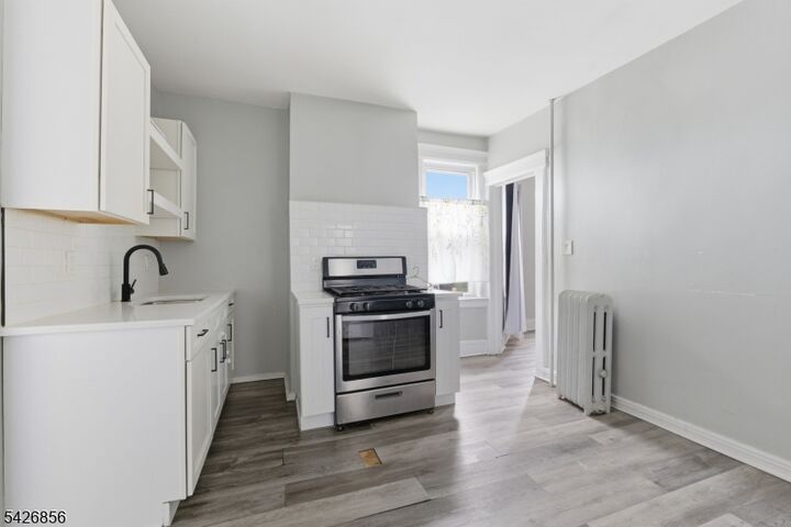Property Photo:  68 Mill St 4  NJ 07109 