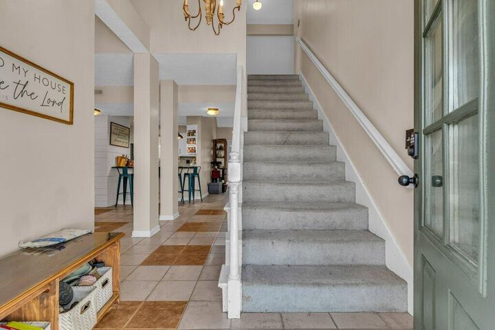Property Photo: 525 Lakeover Drive W MS 39702