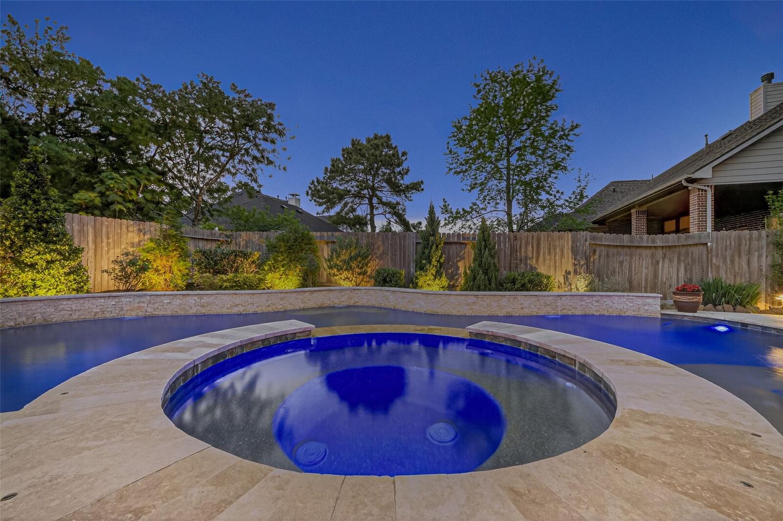 Property Photo:  15710 Starcreek Lane  TX 77044 