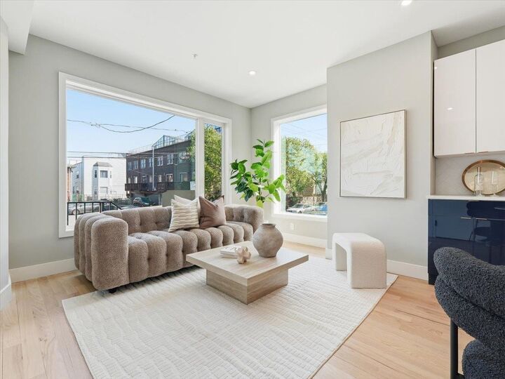 Property Photo:  437 Ogden Ave 1L  NJ 07307 