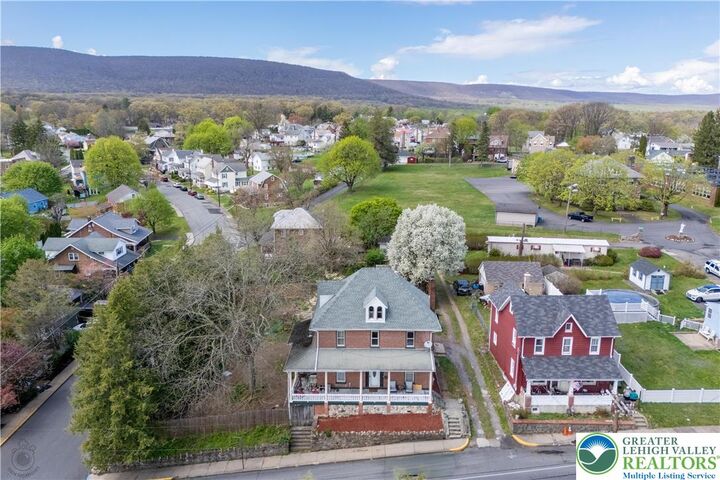 Property Photo:  719 3rd Avenue  PA 18013 