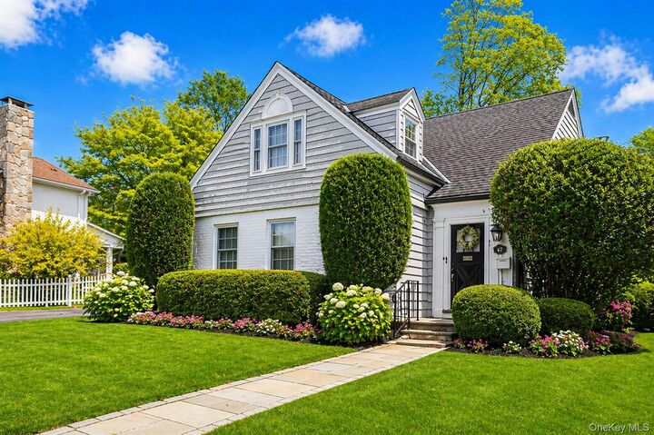 Property Photo: 47 Brookfield Place NY 10570