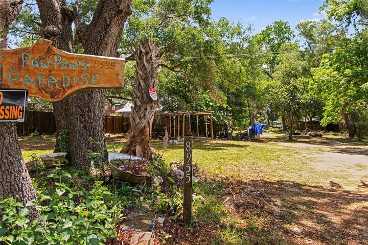 Property Photo:  8955 S Lakeshore Drive  FL 34436 