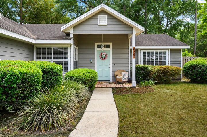 Property Photo:  2327 NW 41st Avenue  FL 32605 