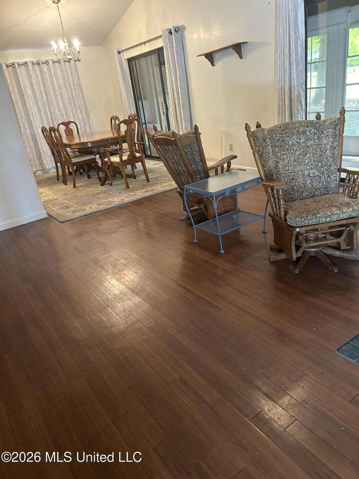 Property Photo:  1 Quail Creek Drive  MS 39525 