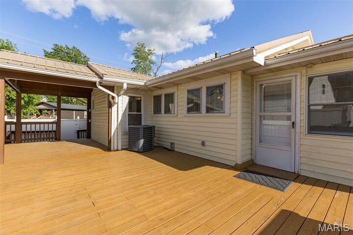 Property Photo:  319 S Division Street  MO 63628 