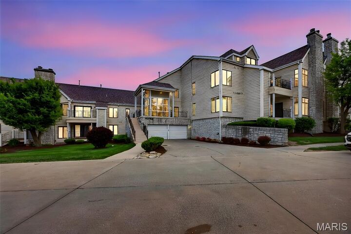 Property Photo:  1614 Lake Knoll Drive 1L  MO 63367 