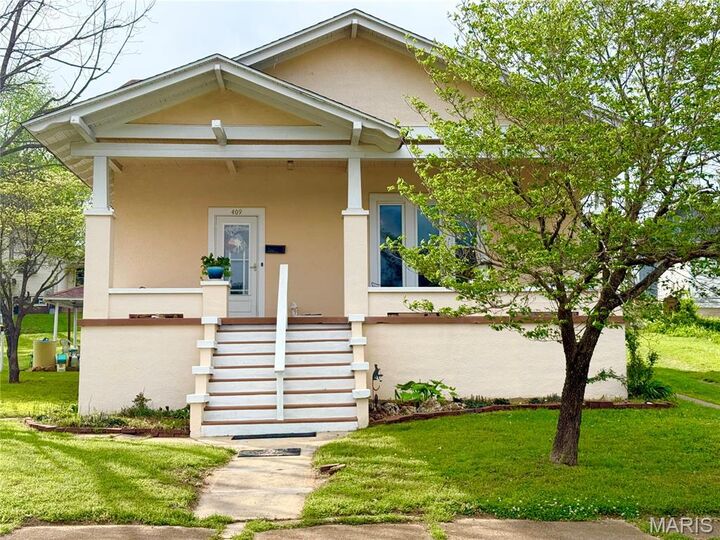 Property Photo:  409 N 3rd Street  MO 63957 