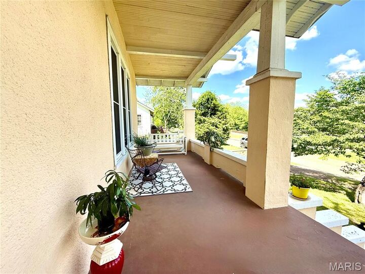 Property Photo:  409 N 3rd Street  MO 63957 