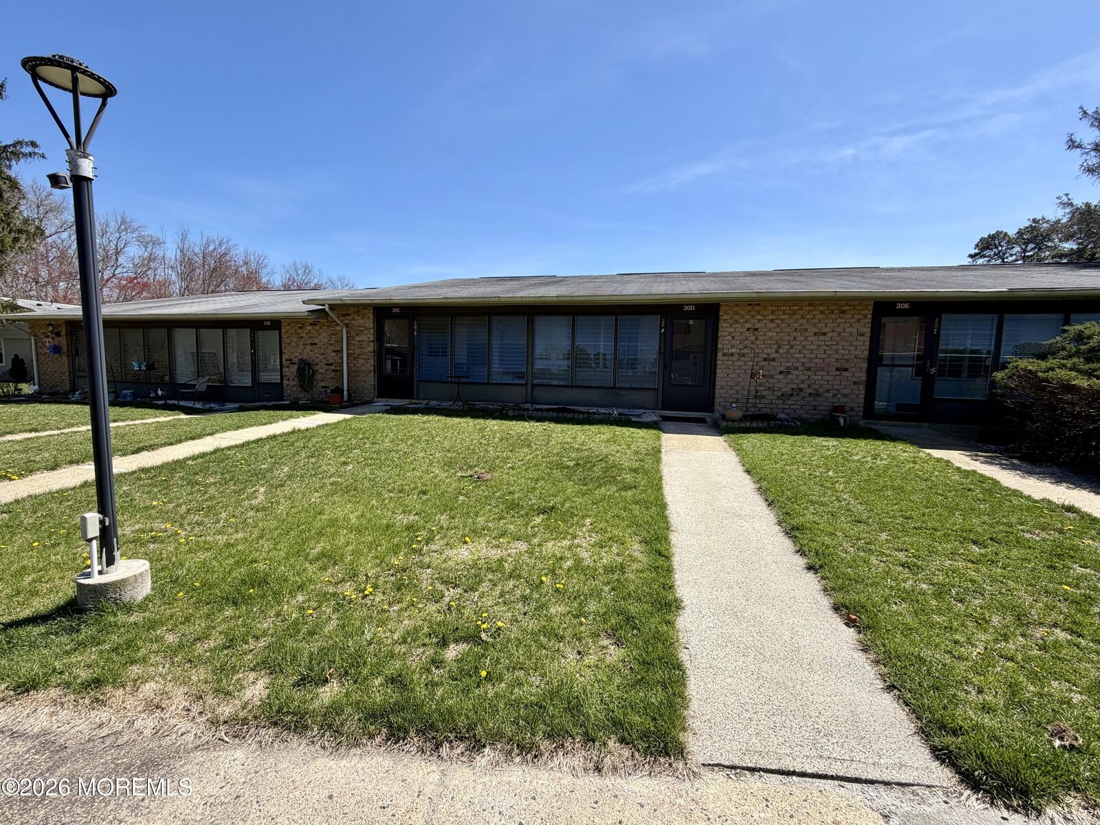 Property Photo:  20 Yorkshire Court  NJ 08759 