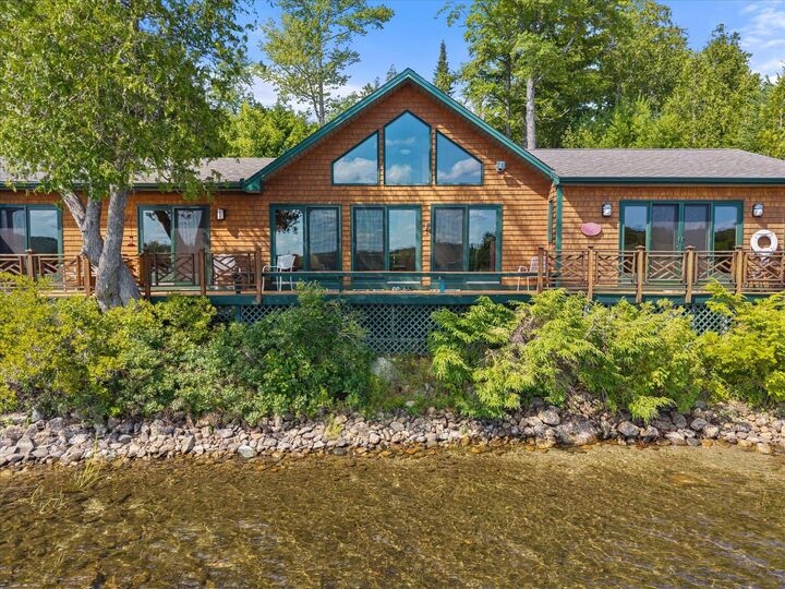 Property Photo:  9 Outlet Cove Road  ME 04605 