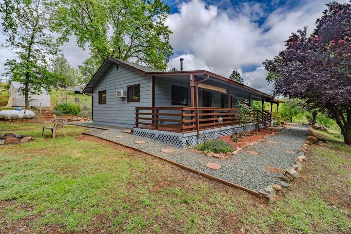 Property Photo: 4821 E Old Emigrant Trail CA 95246