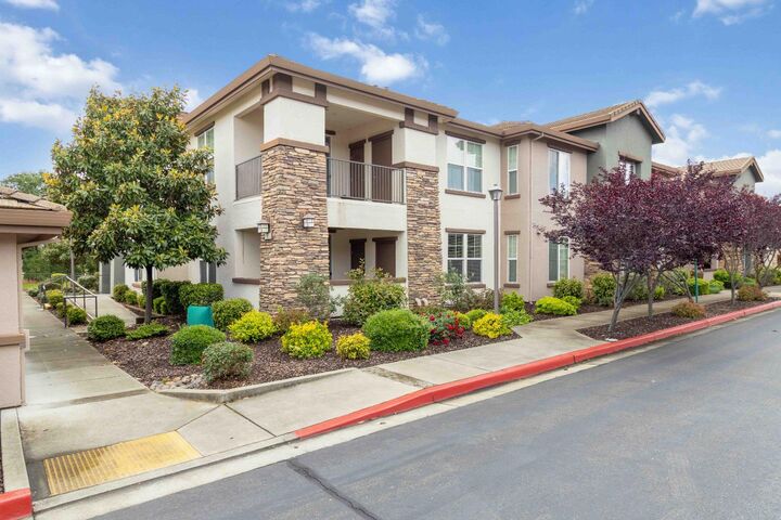 Property Photo:  1550 Topanga 101  CA 95648 