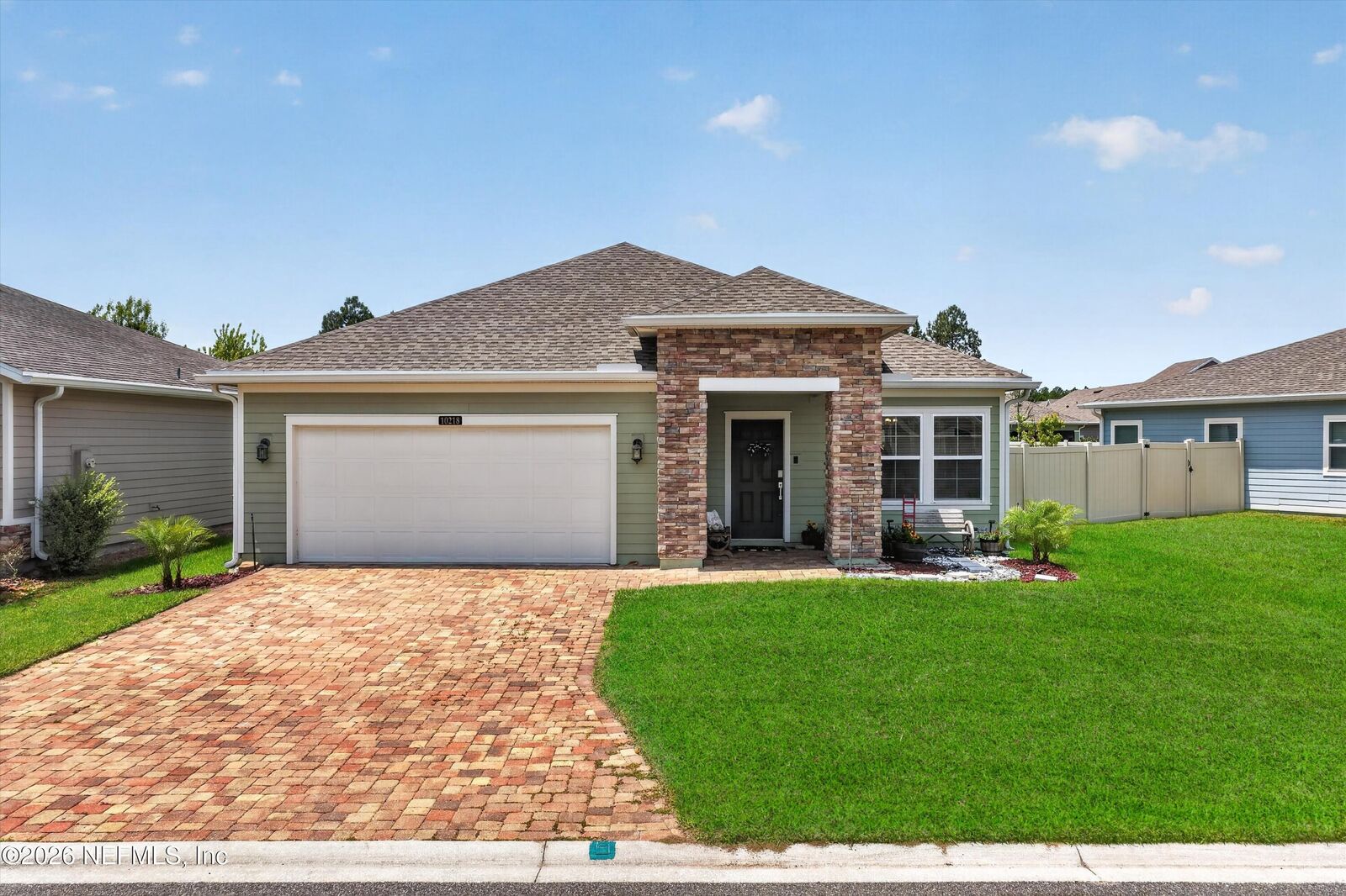 Property Photo:  10218 Powell Creek Court  FL 32222 