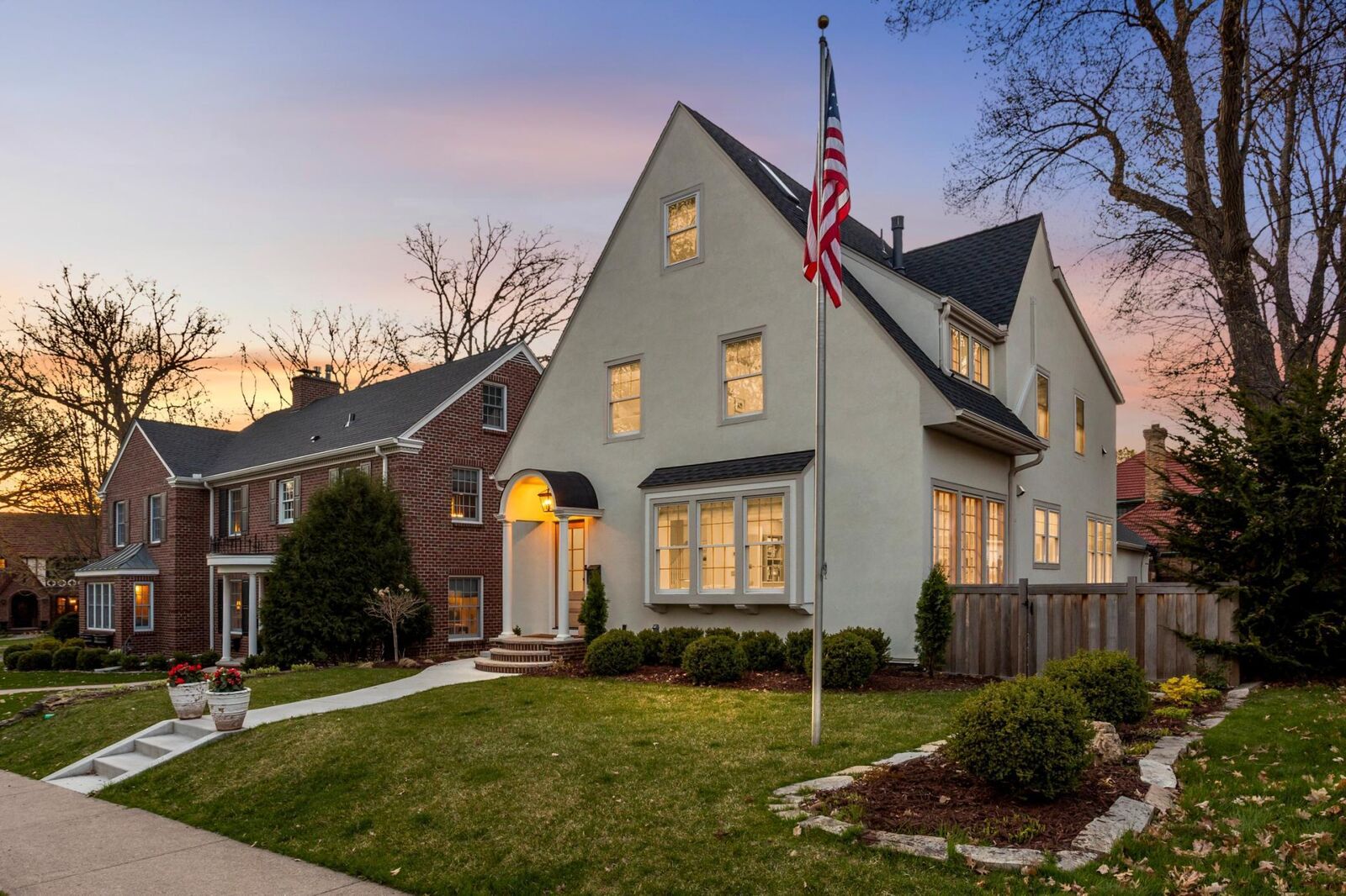 Property Photo:  2259 Princeton Avenue  MN 55105 
