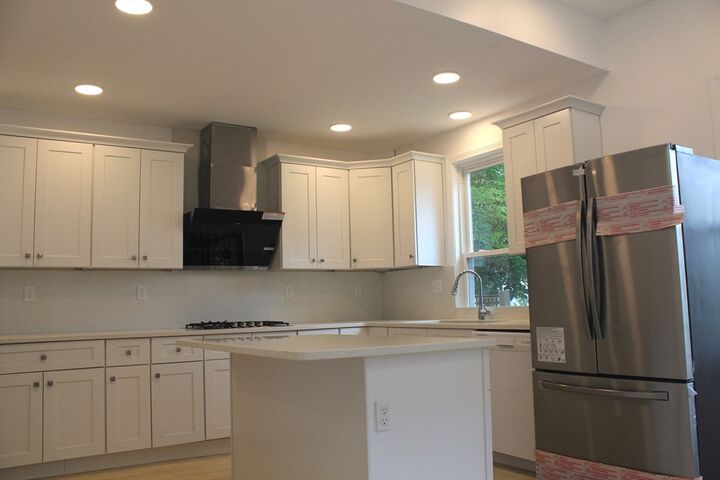 Property Photo: 96 Howard St MA 02139