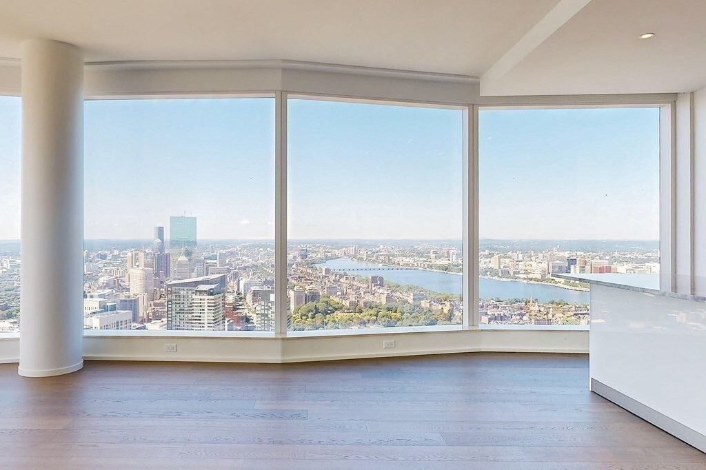Property Photo:  240 Devonshire St 4706  MA 02110 