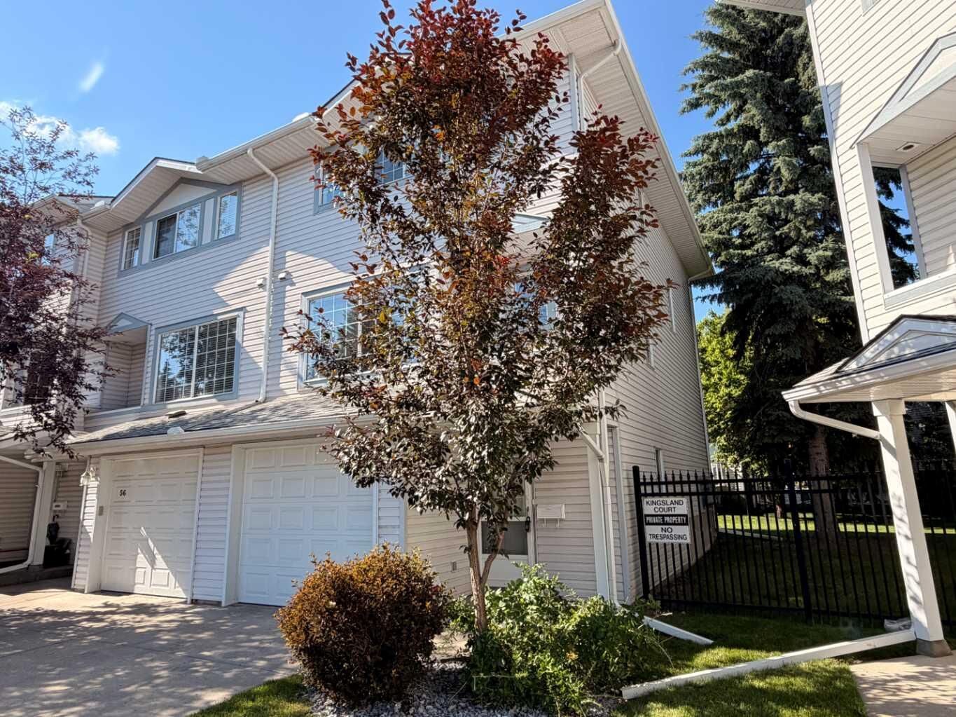 Property Photo: 52 Kingsland Court SW AB T2V 0S2