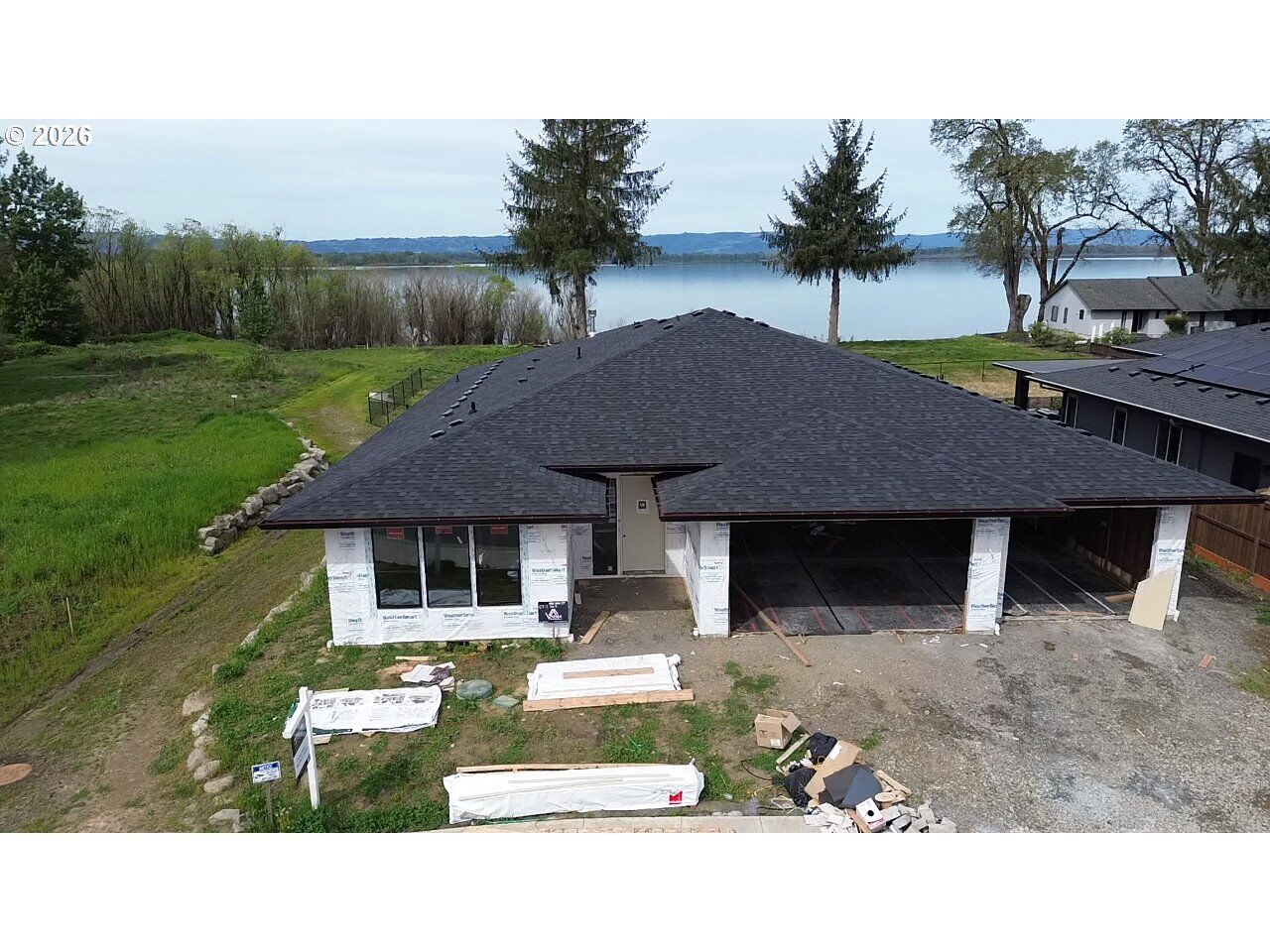 Property Photo:  6712 NW 26th Ct  WA 98665 