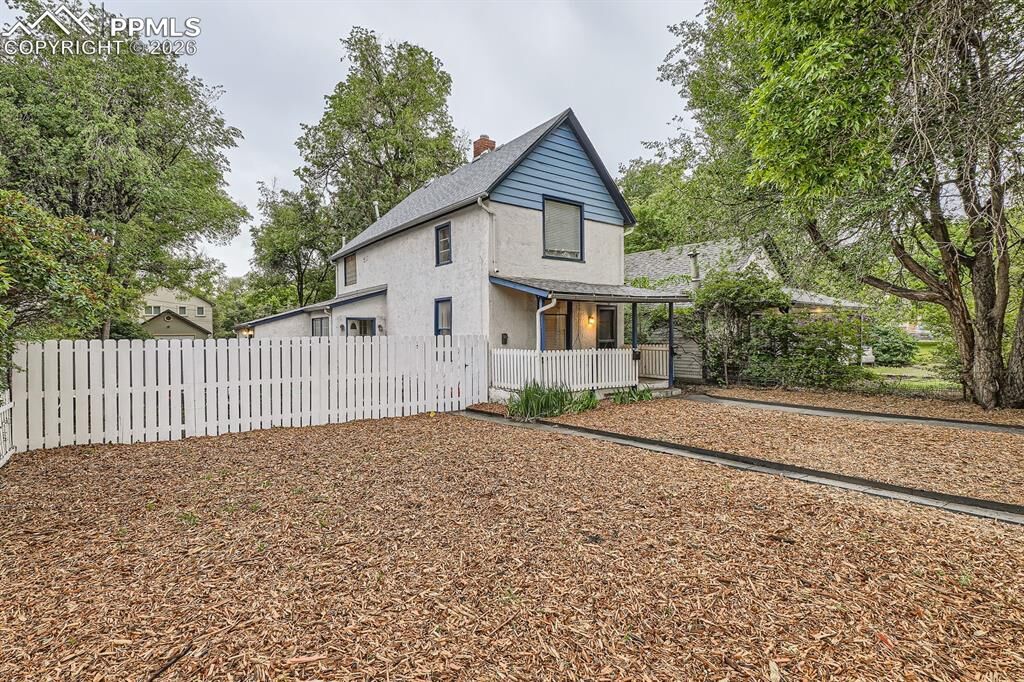 Property Photo:  511 E Platte Avenue  CO 80903 