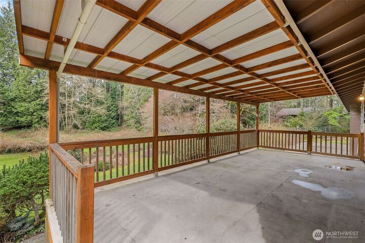 Property Photo:  20025  166th Avenue NE  WA 98072 