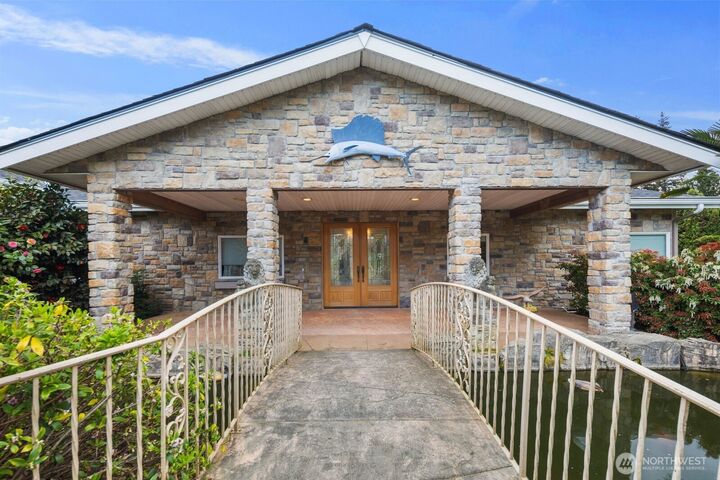 Property Photo:  3117 SW 342nd Street  WA 98023 