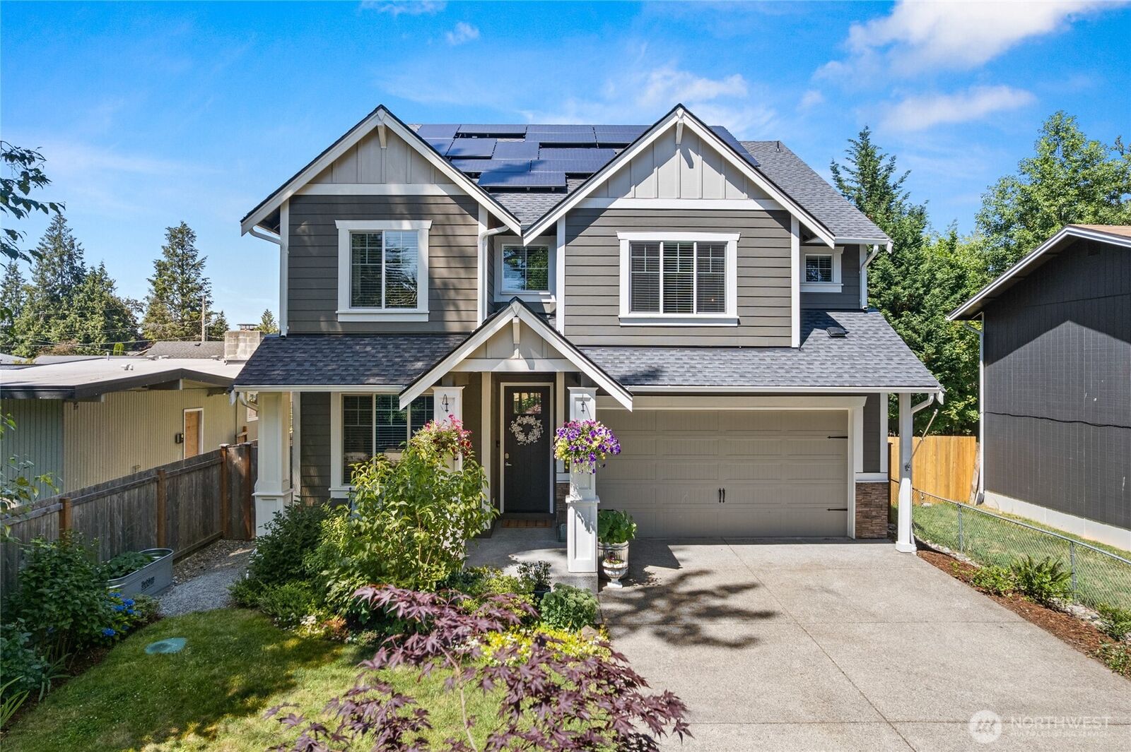 Property Photo:  21812 SE 270th Street  WA 98038 