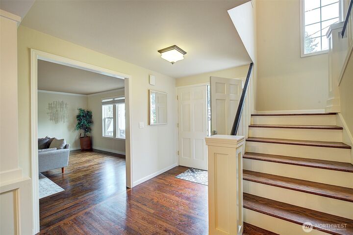 Property Photo:  225  131st Avenue NE  WA 98005 