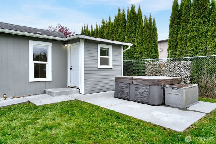 Property Photo: 210 Gibson Street WA 98284
