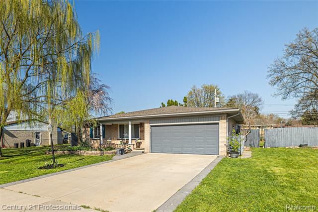 Property Photo:  38106 Rockhill Street  MI 48036 
