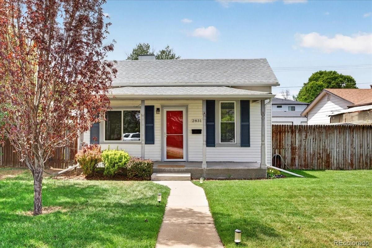 Property Photo:  2831 S Acoma Street  CO 80110 