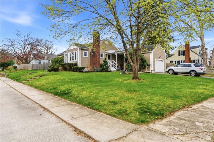 Property Photo:  40 Shortway Drive  RI 02893 