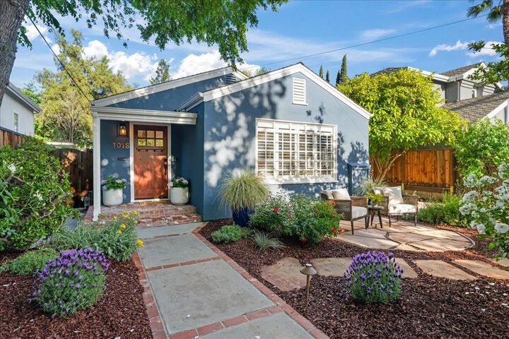 Property Photo:  1018 Delmas Avenue  CA 95125 
