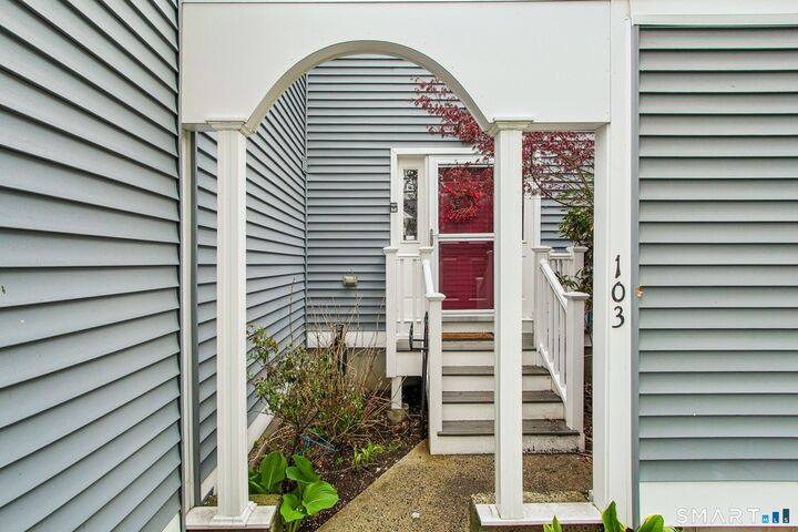 Property Photo:  60 Clintonville Road 103  CT 06472 